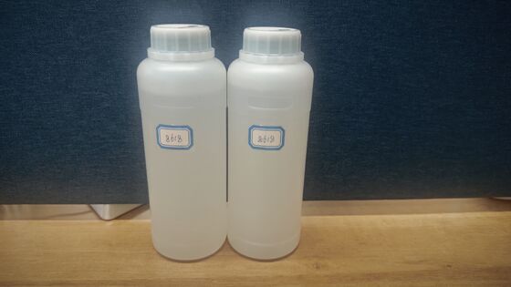 Kaufen Lichtfarbe Epoxidhärter HW-8618 Niedrige Viskosität Nicht klebriger Farbfilm Aminhärter für selbstnivellierende Böden online manufacture